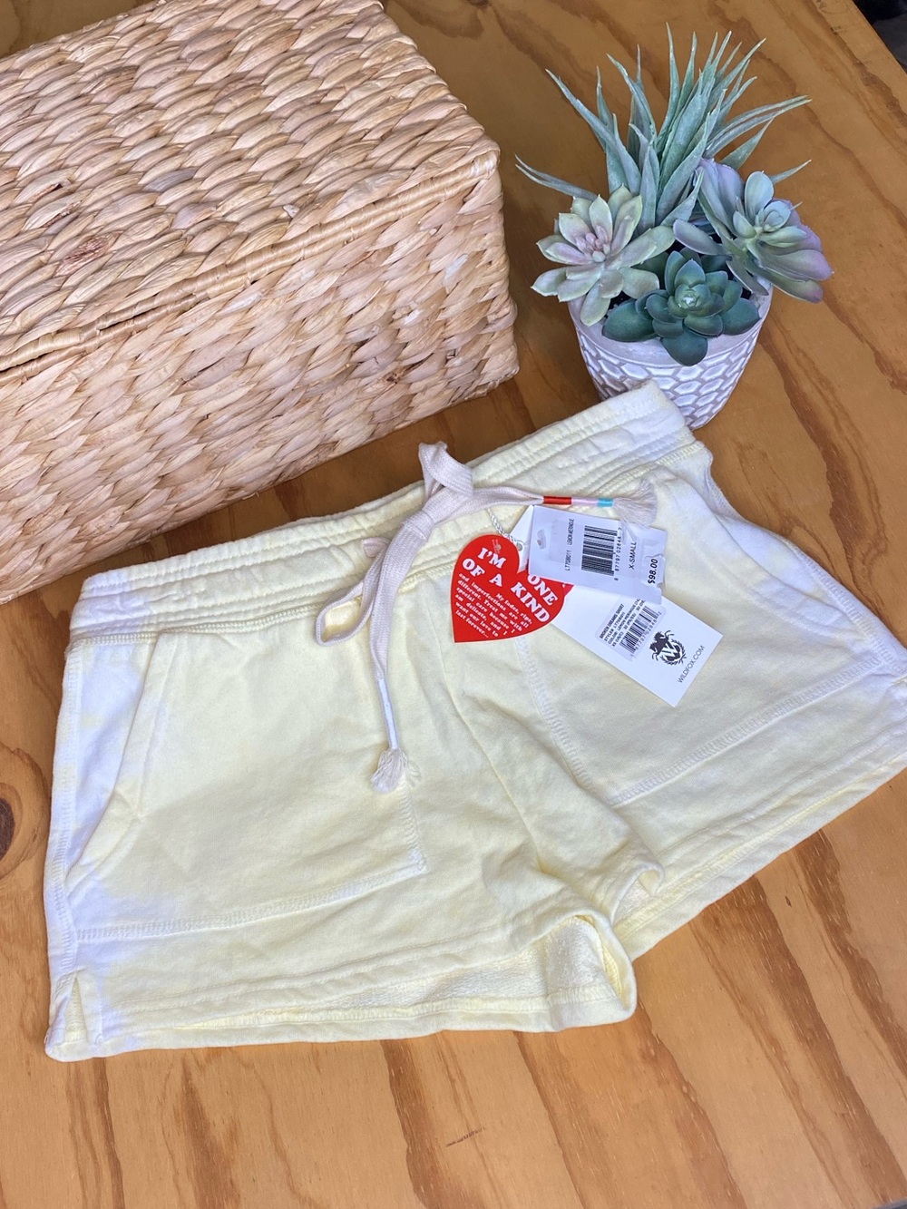 NWT Wildfox Women's Broken Dreams Yellow White Pocket Short